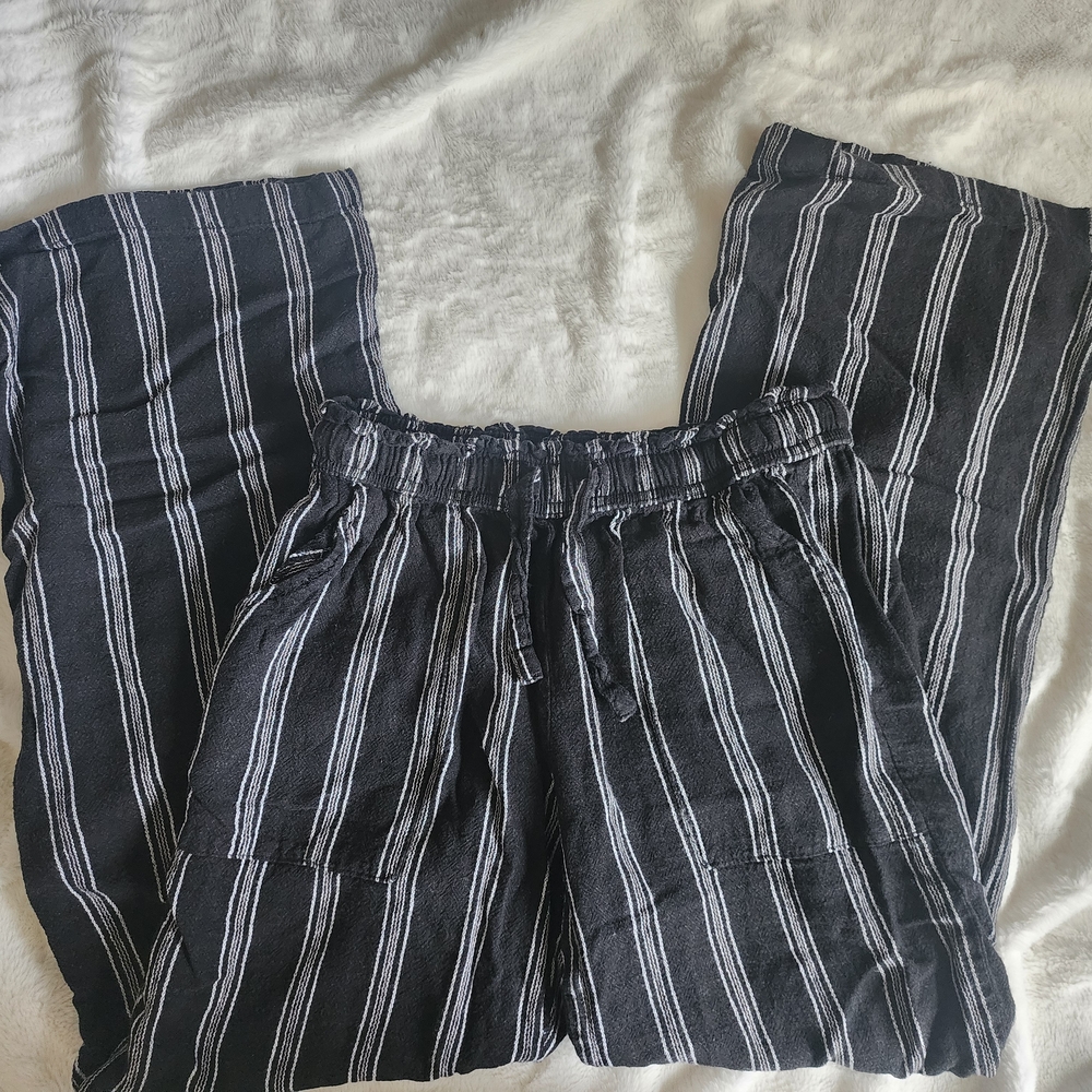 SO Black and White Striped Pants